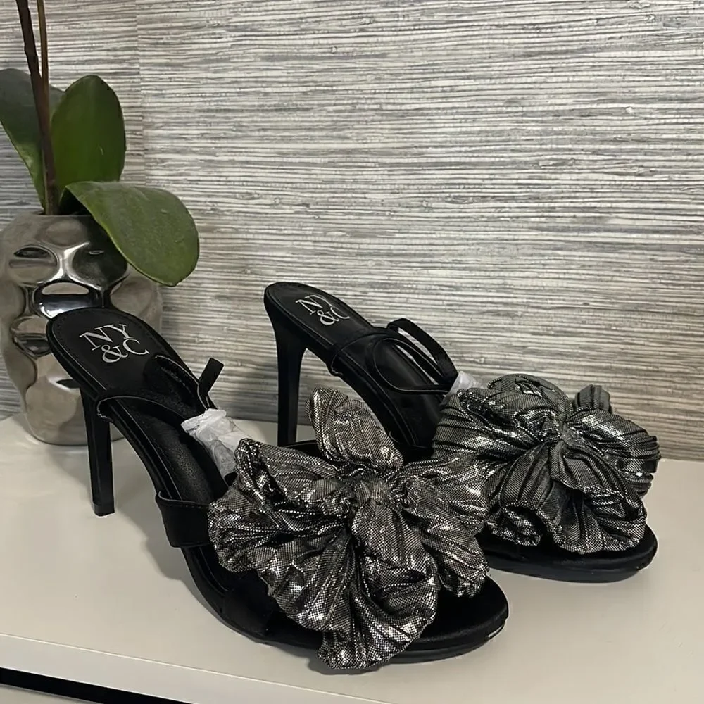 New york & Company | Tina Bow Heel Pump